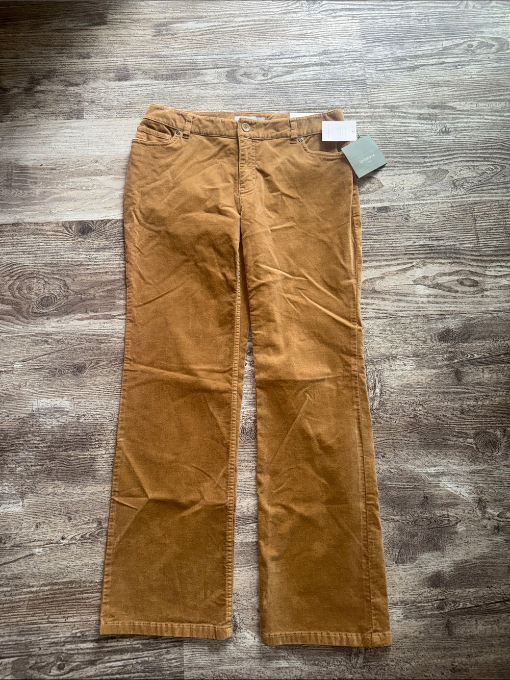 Liz Claiborne Wide-Leg Corduroy Jeans in Camel - Picture 1 of 8